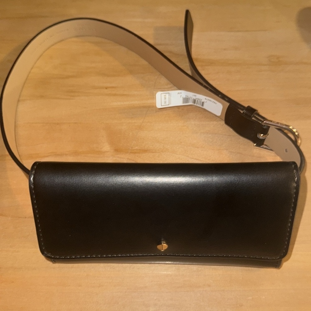 Kate Spade Black Belt Purse size small - Picture 2 of 5